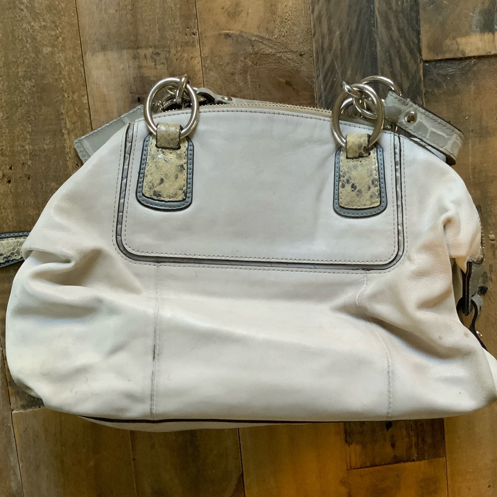 White Coach Purse - Picture 3 of 12
